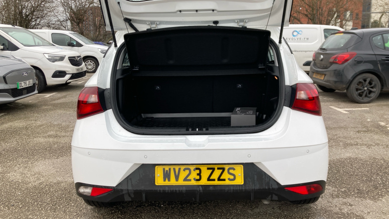 Hyundai i20 1.0T GDi 48V MHD SE Connect 5dr Petrol Hatchback